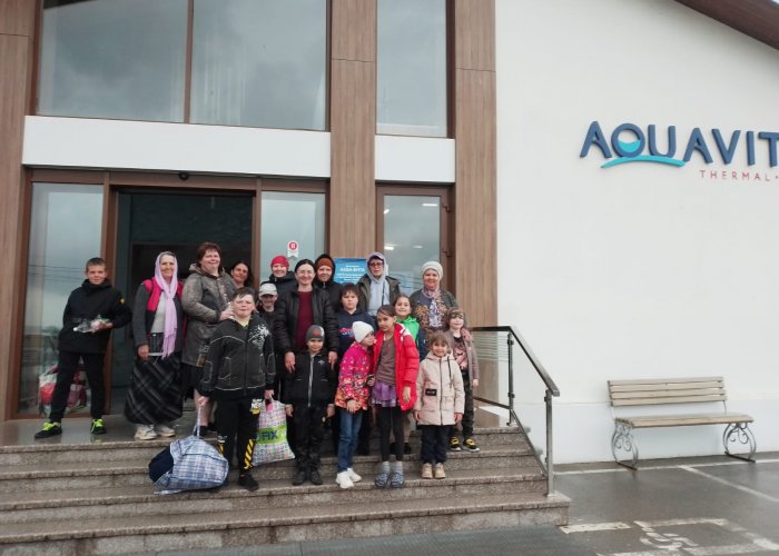 13 мая 2023 года родители и дети Воскресной школы побывали на термальном источнике Аква-вита п.Мостовской